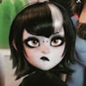 Meet your Posher, Macie